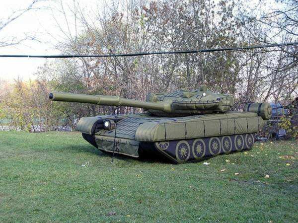 龙州陆地军事假目标坦克